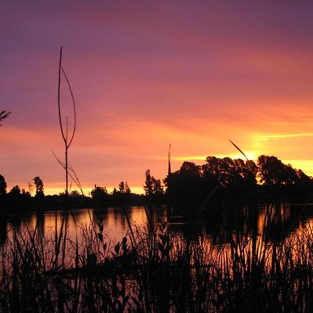 Beechworth Lake Sambell Caravan Park Buitenkant foto